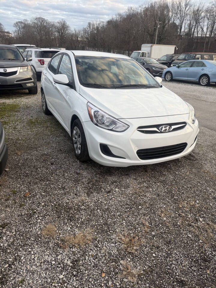 2016 HYUNDAI Accent
