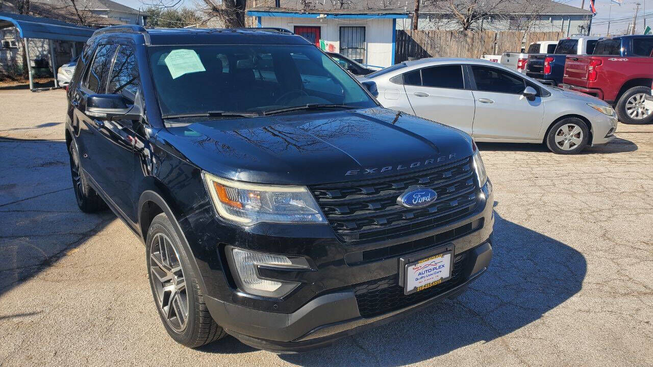 2017 FORD Explorer