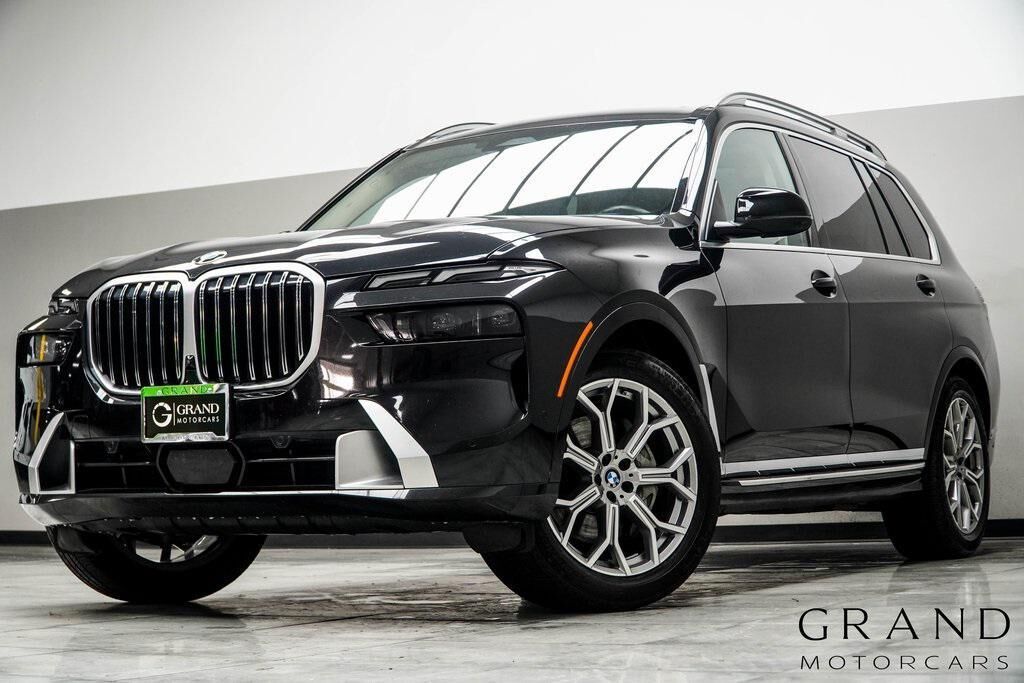 2025 BMW X7