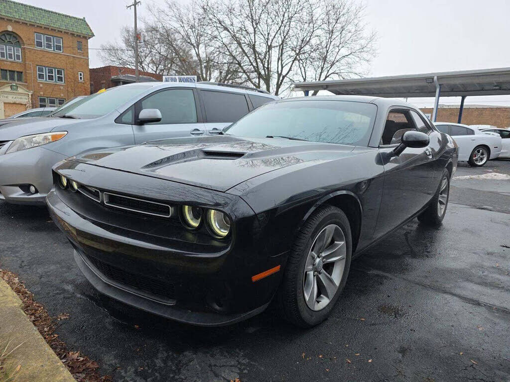 2016 DODGE Challenger