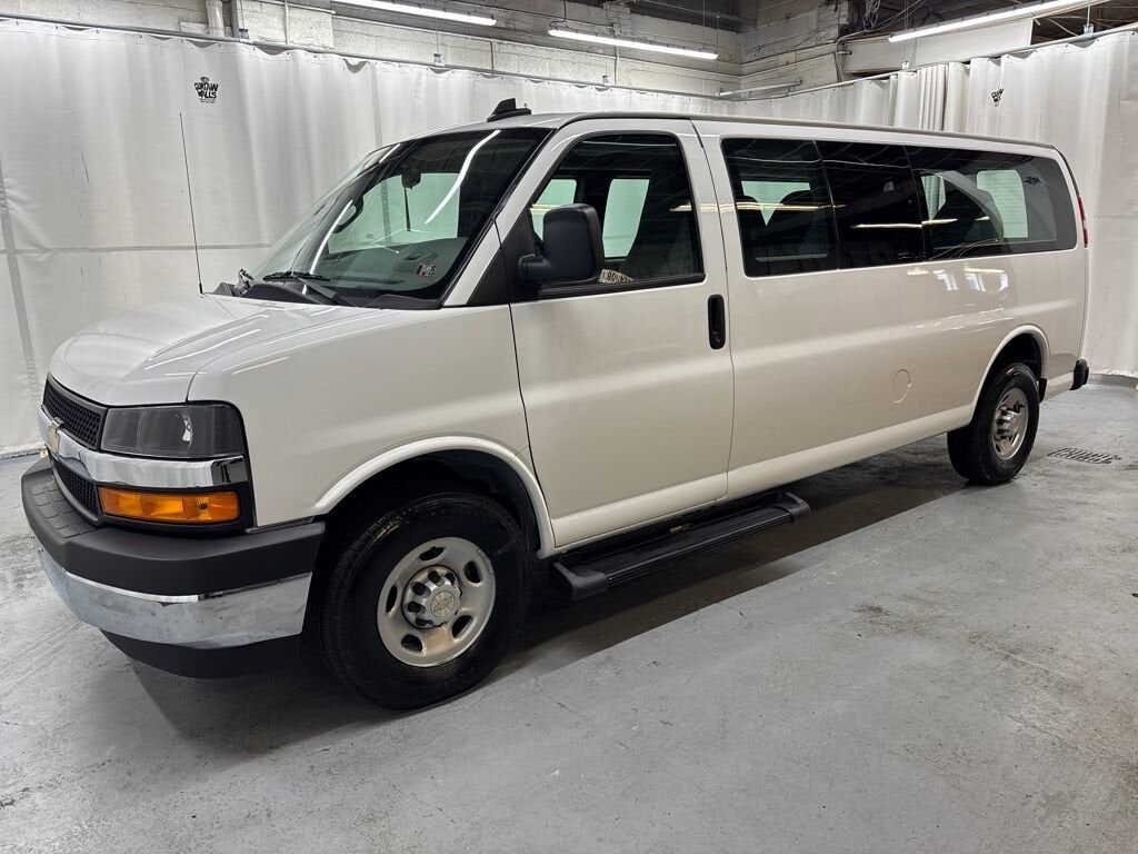 2024 CHEVROLET Express