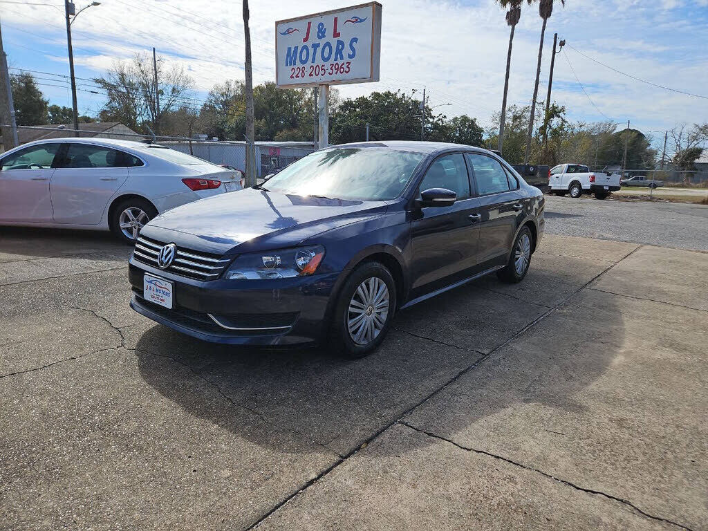 2015 VOLKSWAGEN Passat