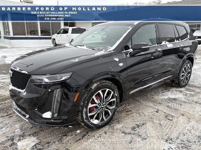 2022 CADILLAC XT6