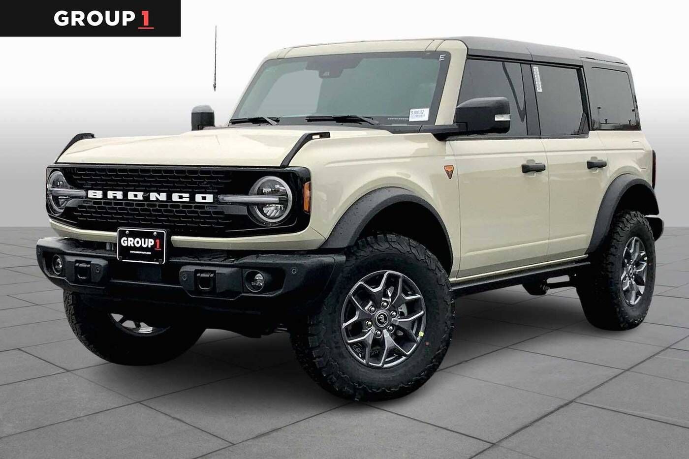 2025 FORD Bronco