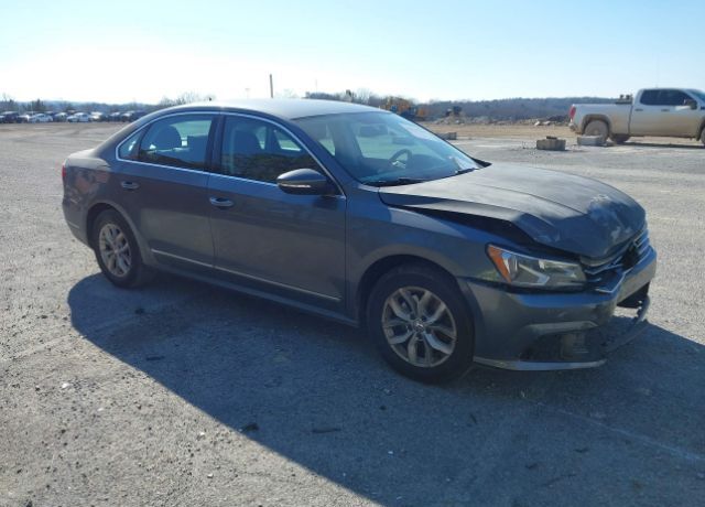 2016 VOLKSWAGEN Passat