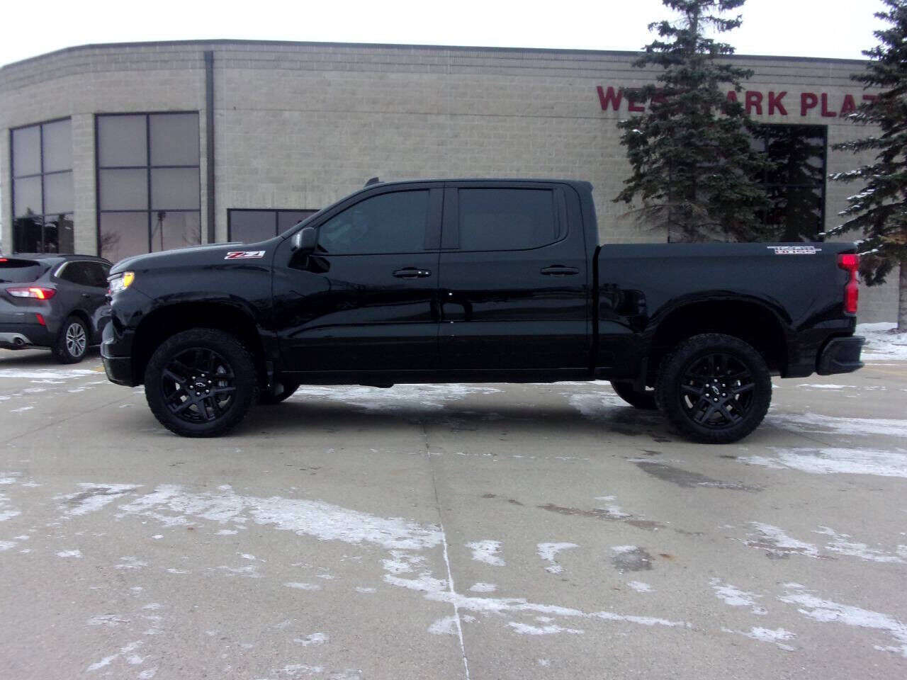 2024 CHEVROLET Silverado