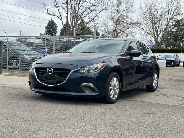 2016 MAZDA Mazda3