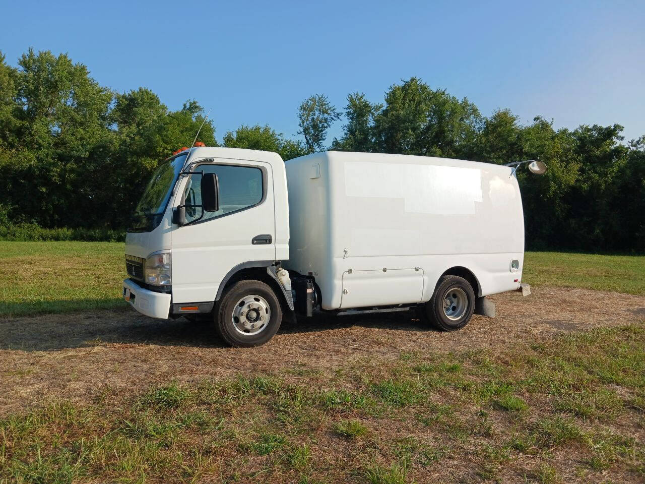 2008 MITSUBISHI FUSO FE84D