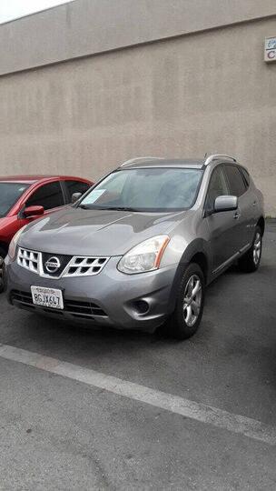 2011 NISSAN Rogue
