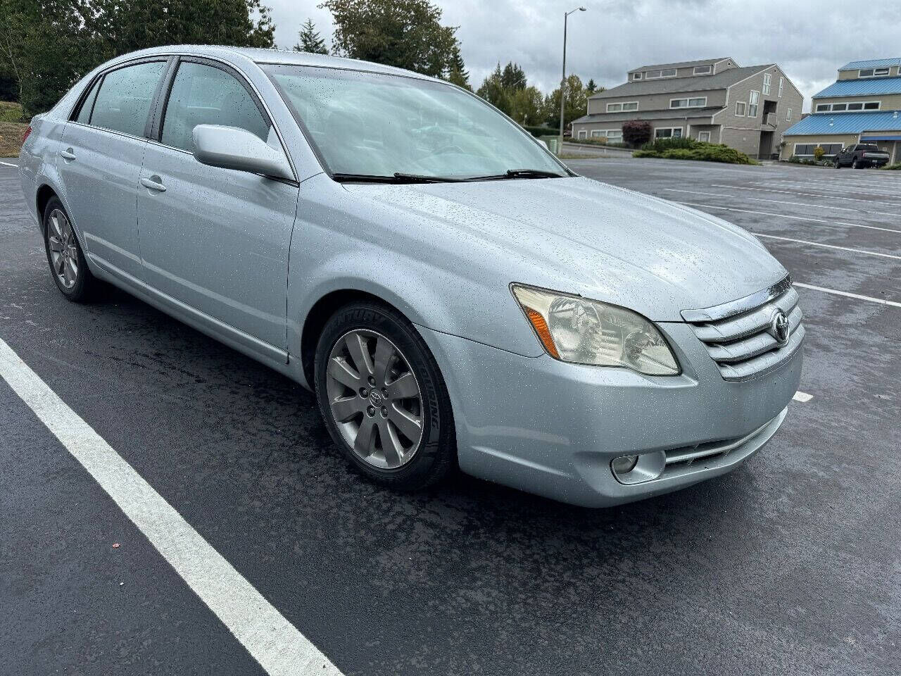 2006 TOYOTA Avalon