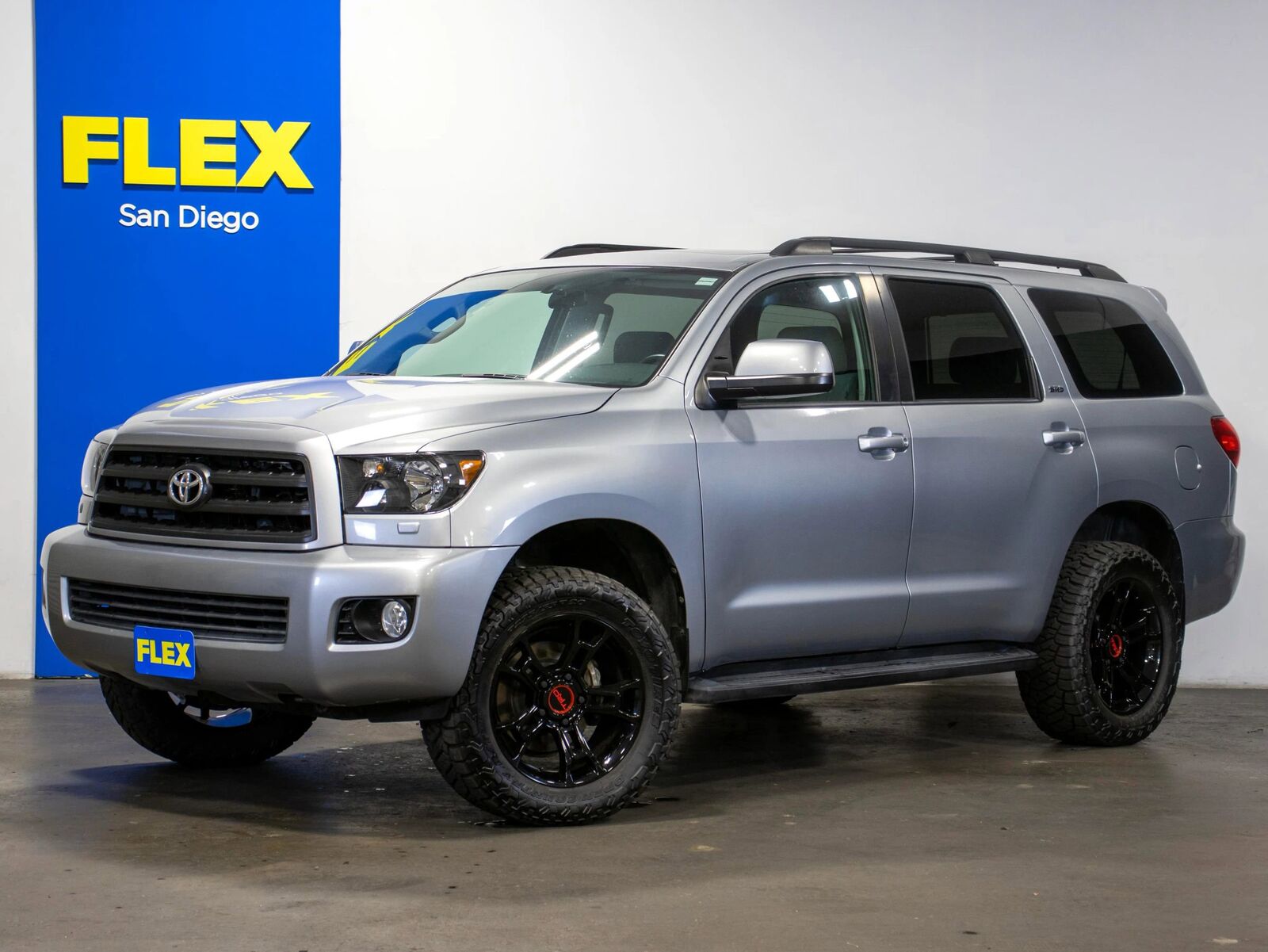 2016 TOYOTA Sequoia