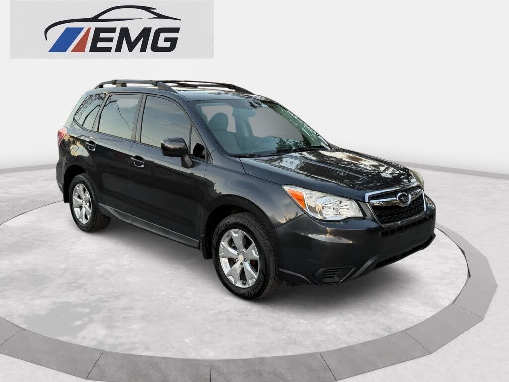 2015 SUBARU Forester