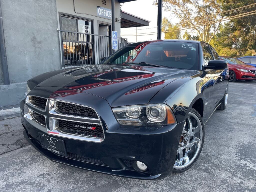 2013 DODGE Charger