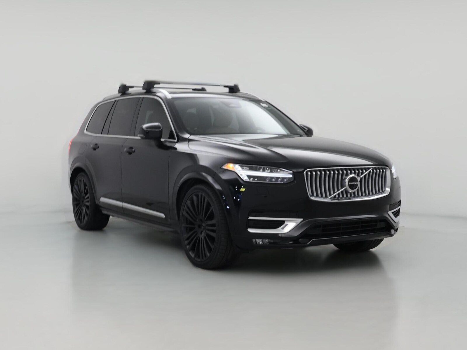 2023 VOLVO XC90