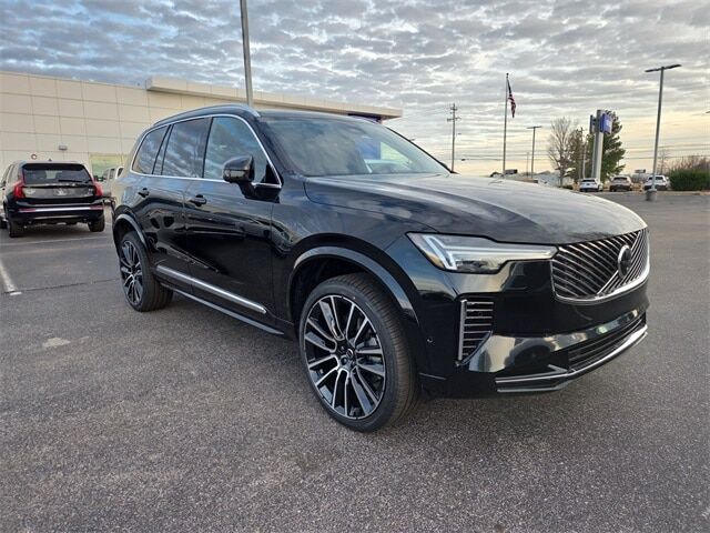 2026 VOLVO XC90