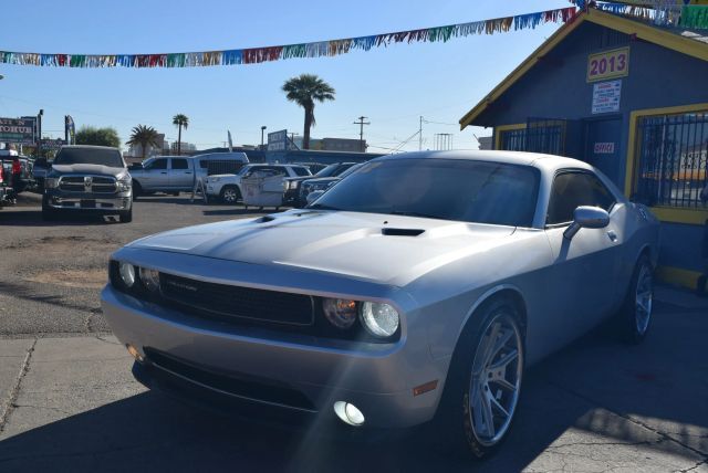 2012 DODGE Challenger