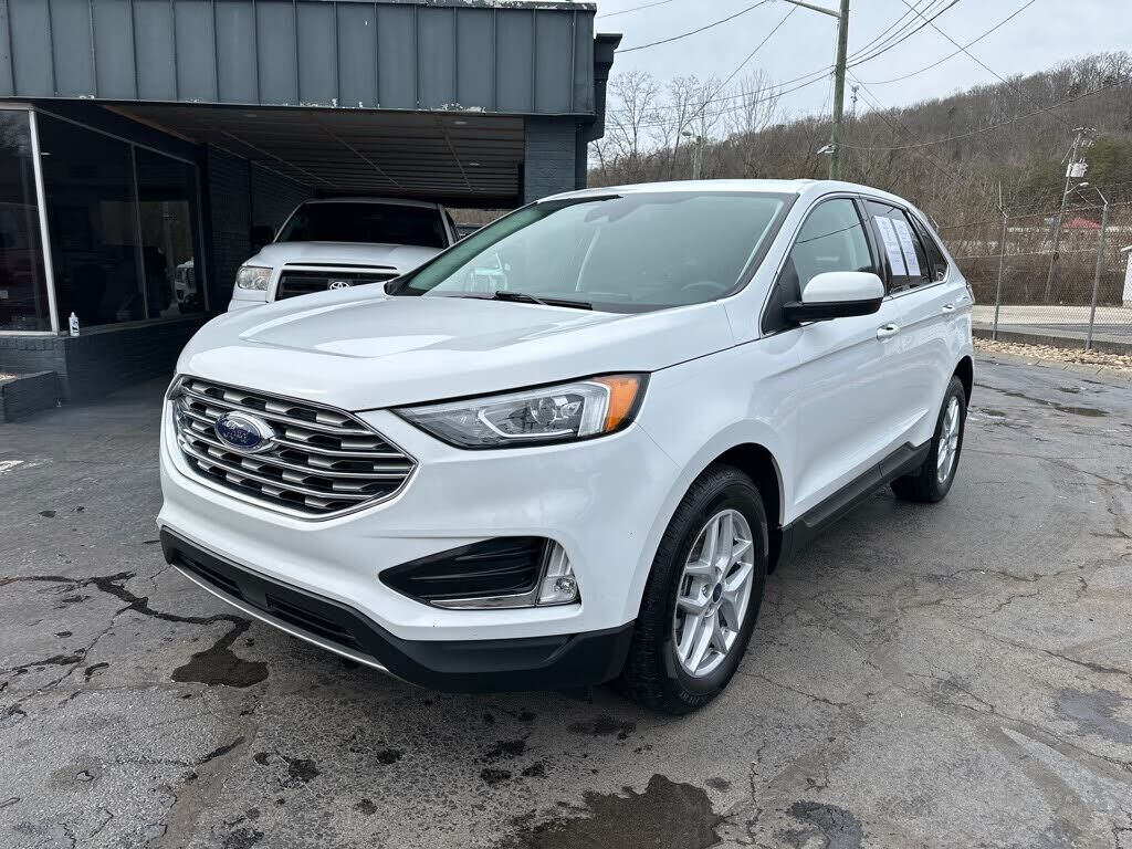 2022 FORD Edge