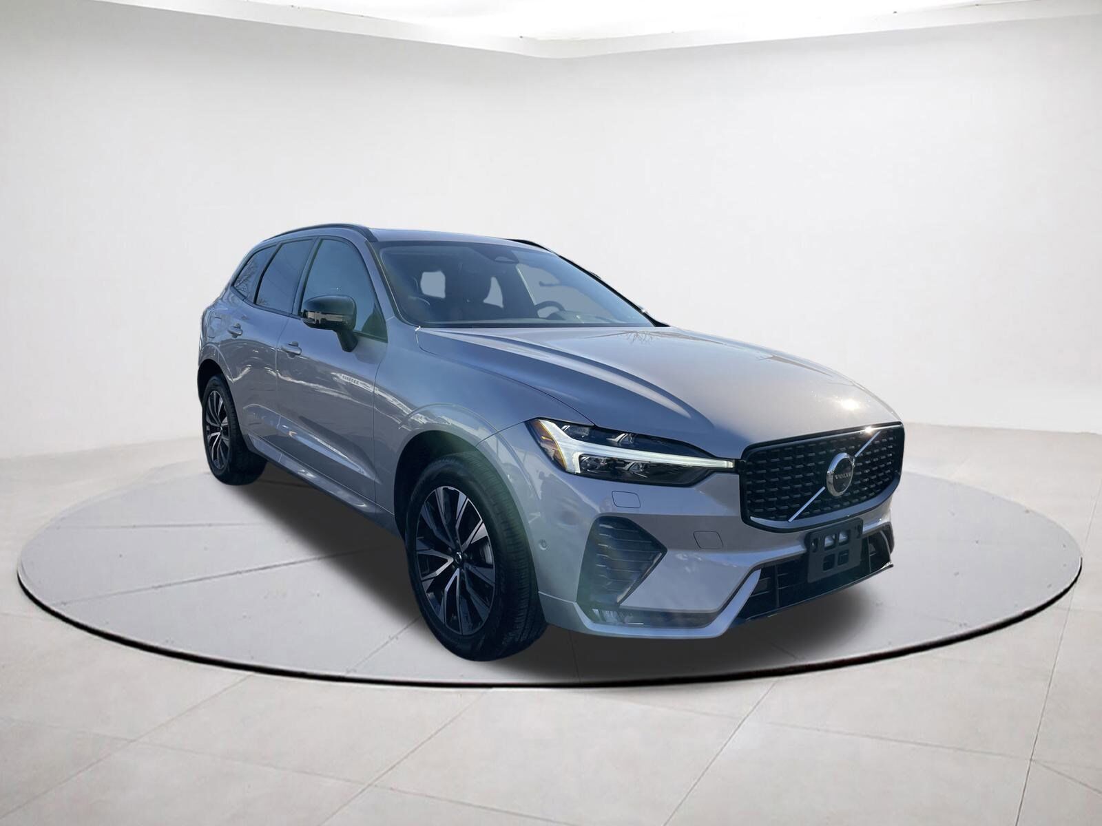 2025 VOLVO XC60