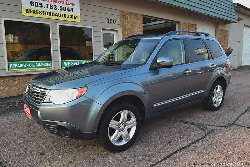 2010 SUBARU Forester