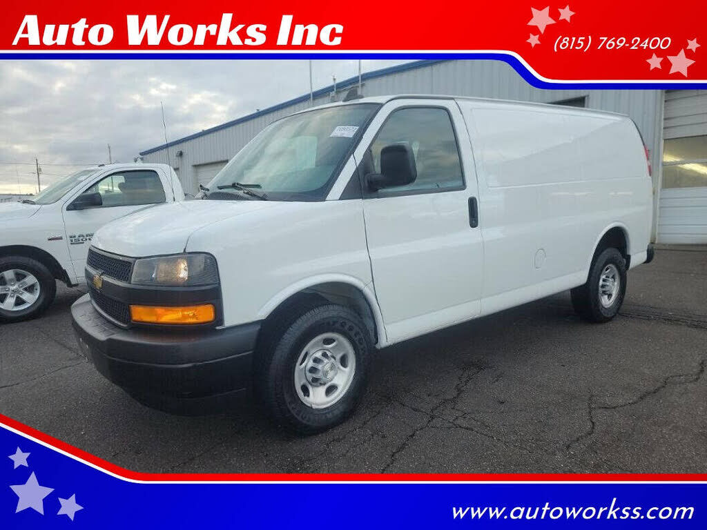 2021 CHEVROLET Express