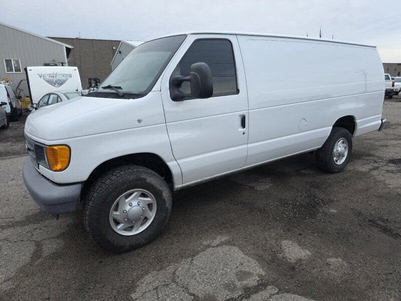 2013 FORD E-350