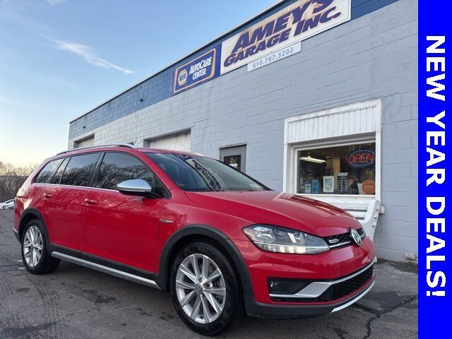 2018 VOLKSWAGEN Golf Alltrack