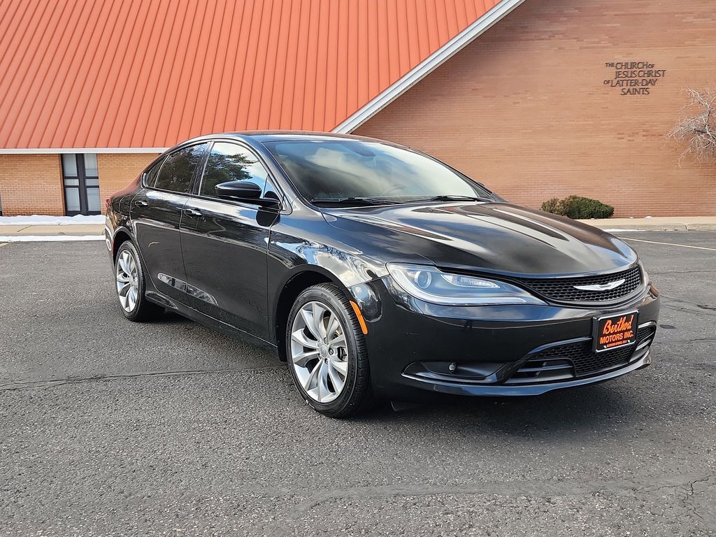 2015 CHRYSLER 200