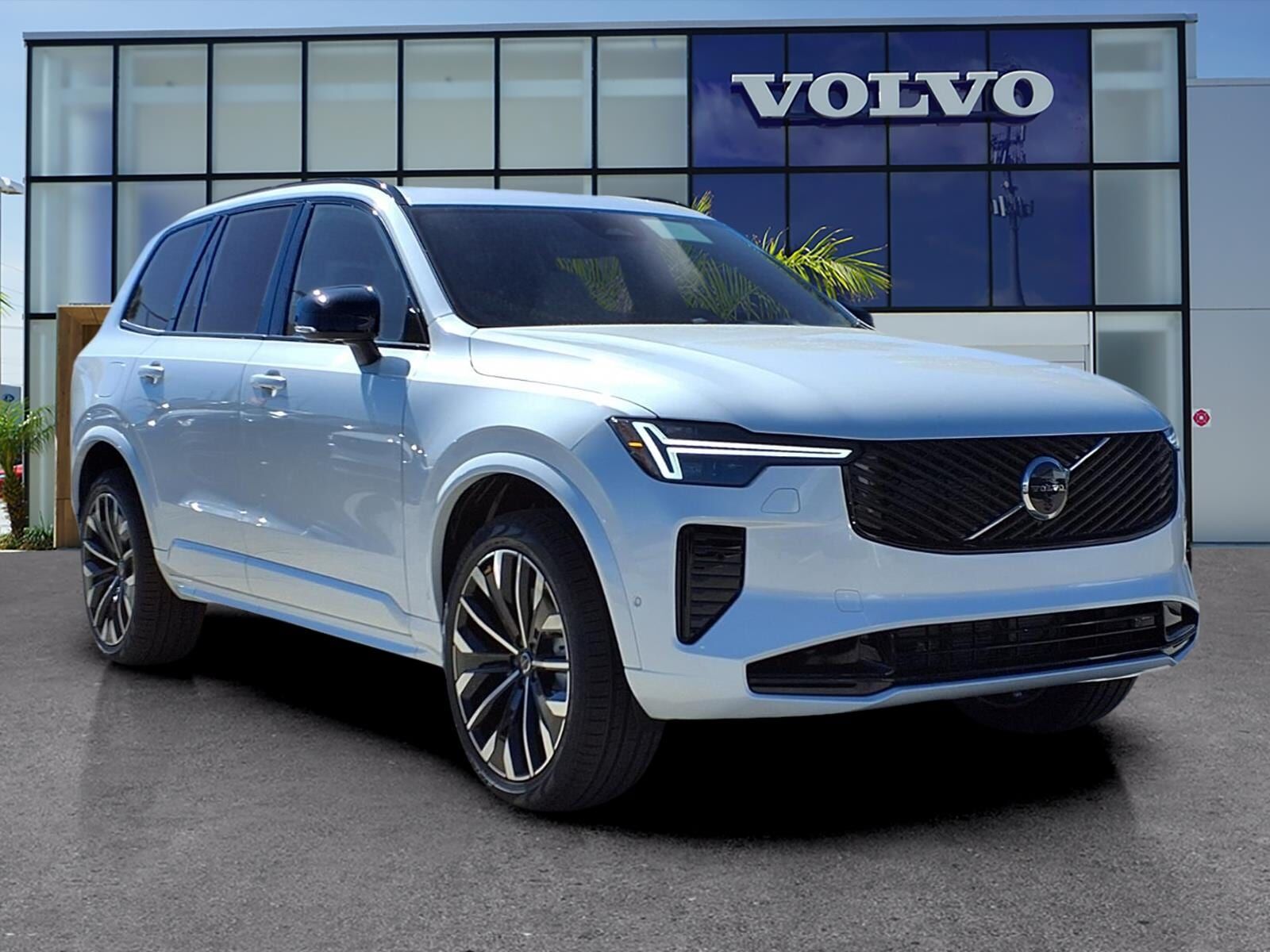 2026 VOLVO XC90
