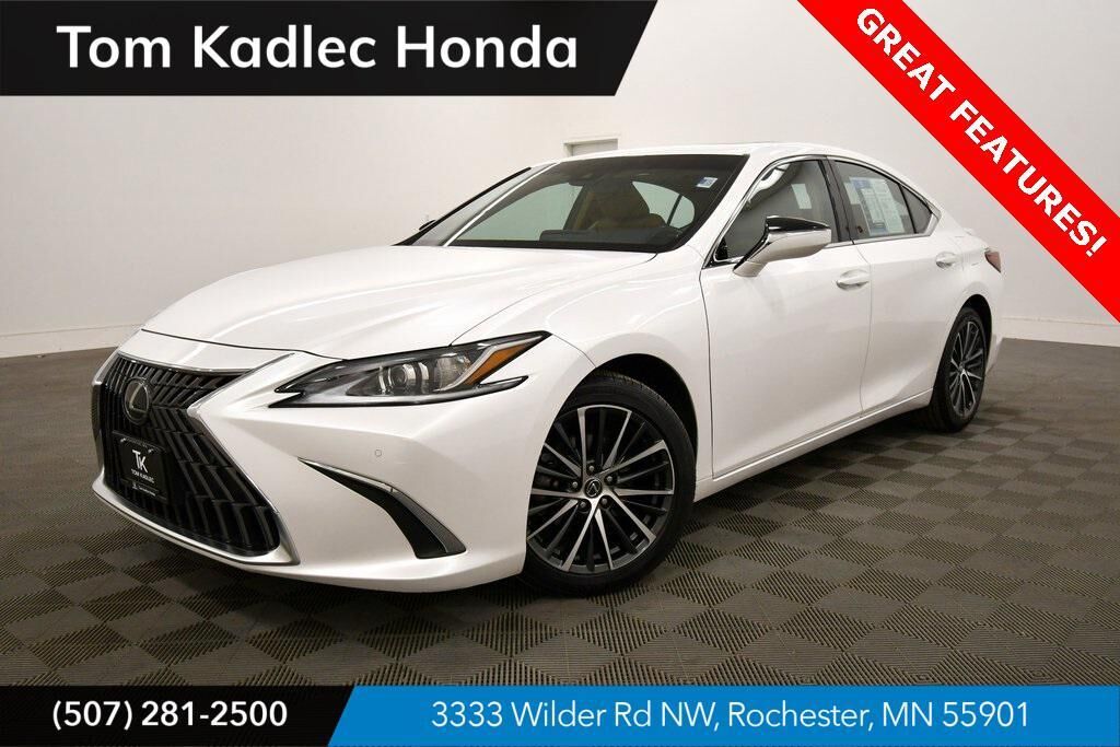 2023 LEXUS ES