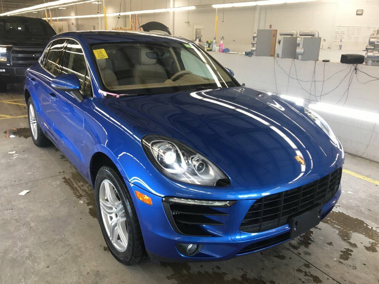 2015 PORSCHE Macan