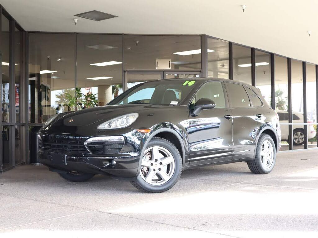 2014 PORSCHE Cayenne