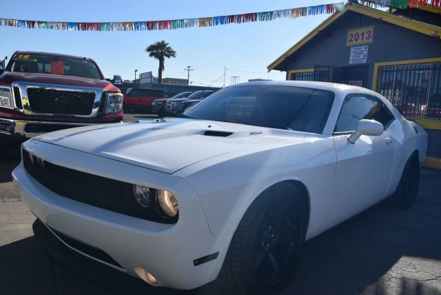 2011 DODGE Challenger