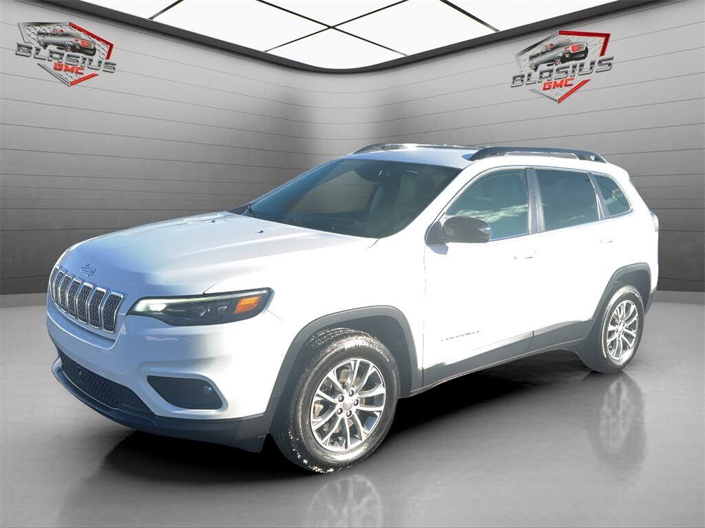 2022 JEEP Cherokee