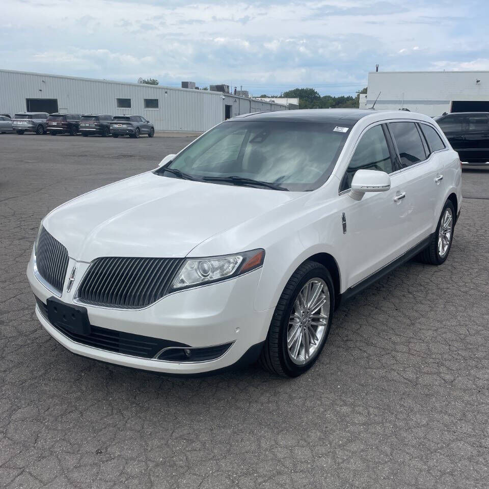2014 LINCOLN MKT