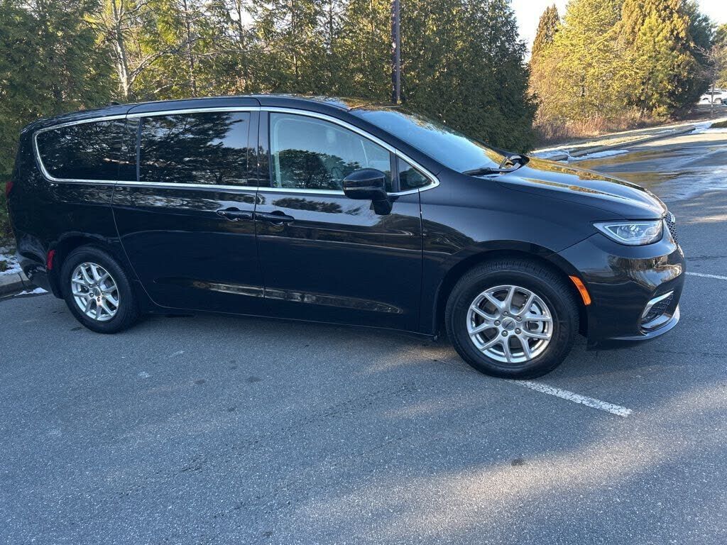 2024 CHRYSLER Pacifica