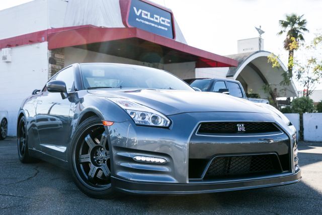 2016 NISSAN GT-R