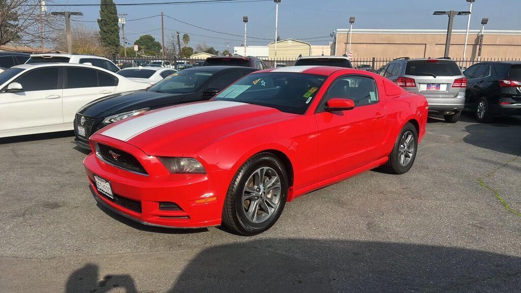 2013 FORD Mustang