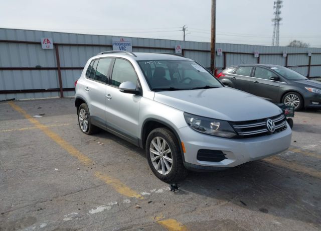2017 VOLKSWAGEN Tiguan