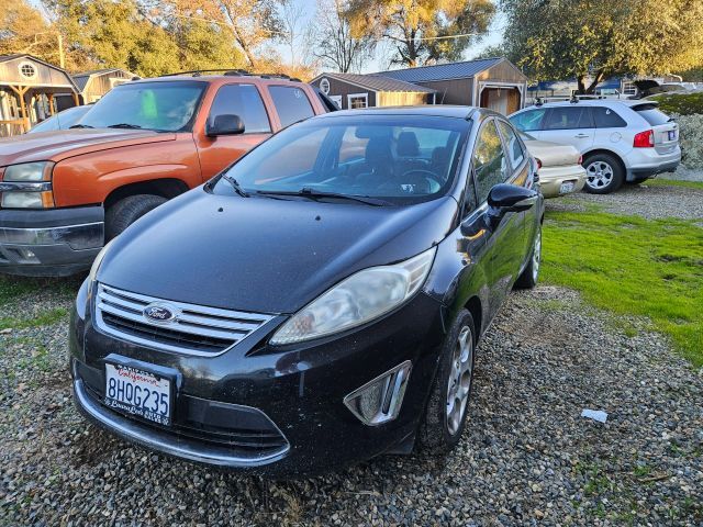 2013 FORD Fiesta