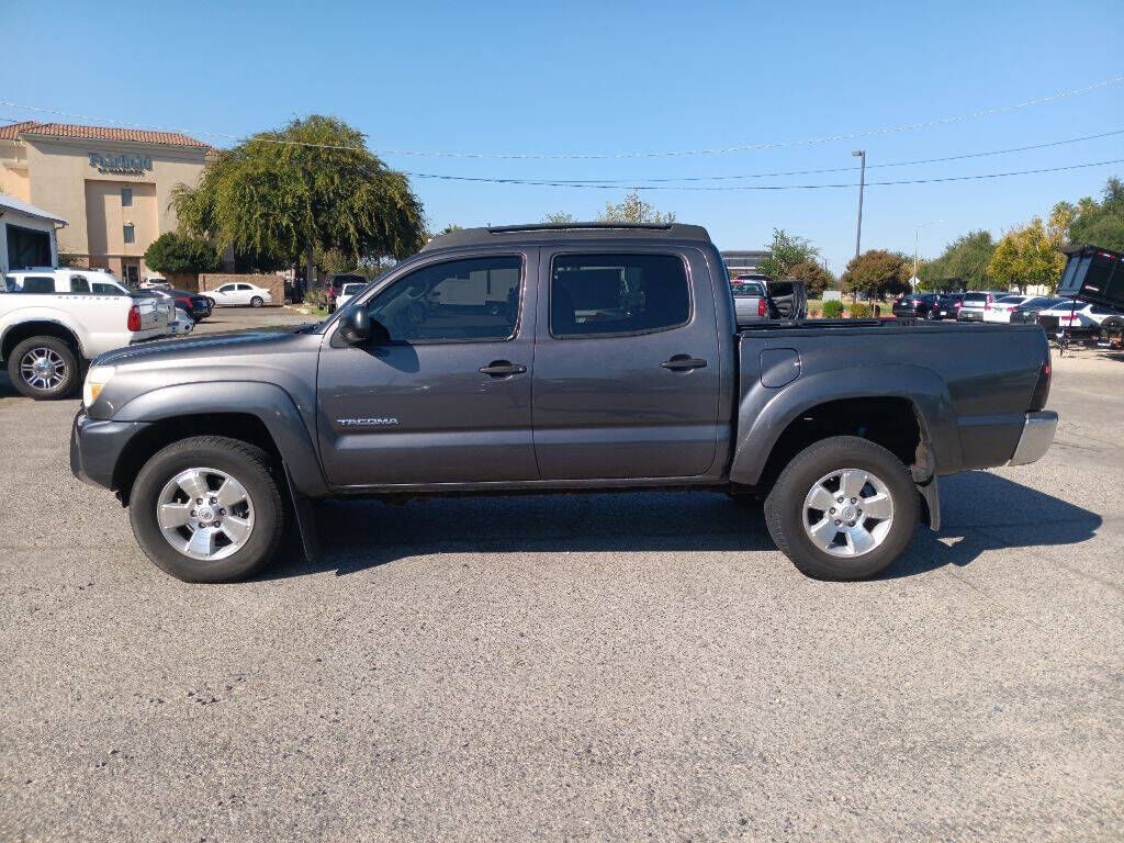 2012 TOYOTA Tacoma