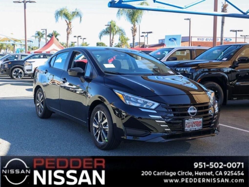2025 NISSAN Versa