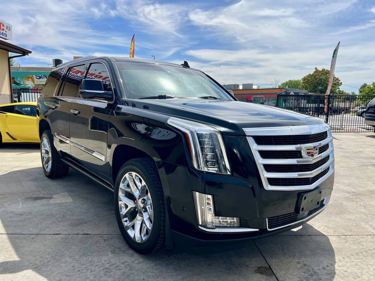 2017 CADILLAC Escalade