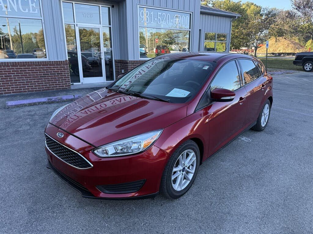 2017 FORD Focus