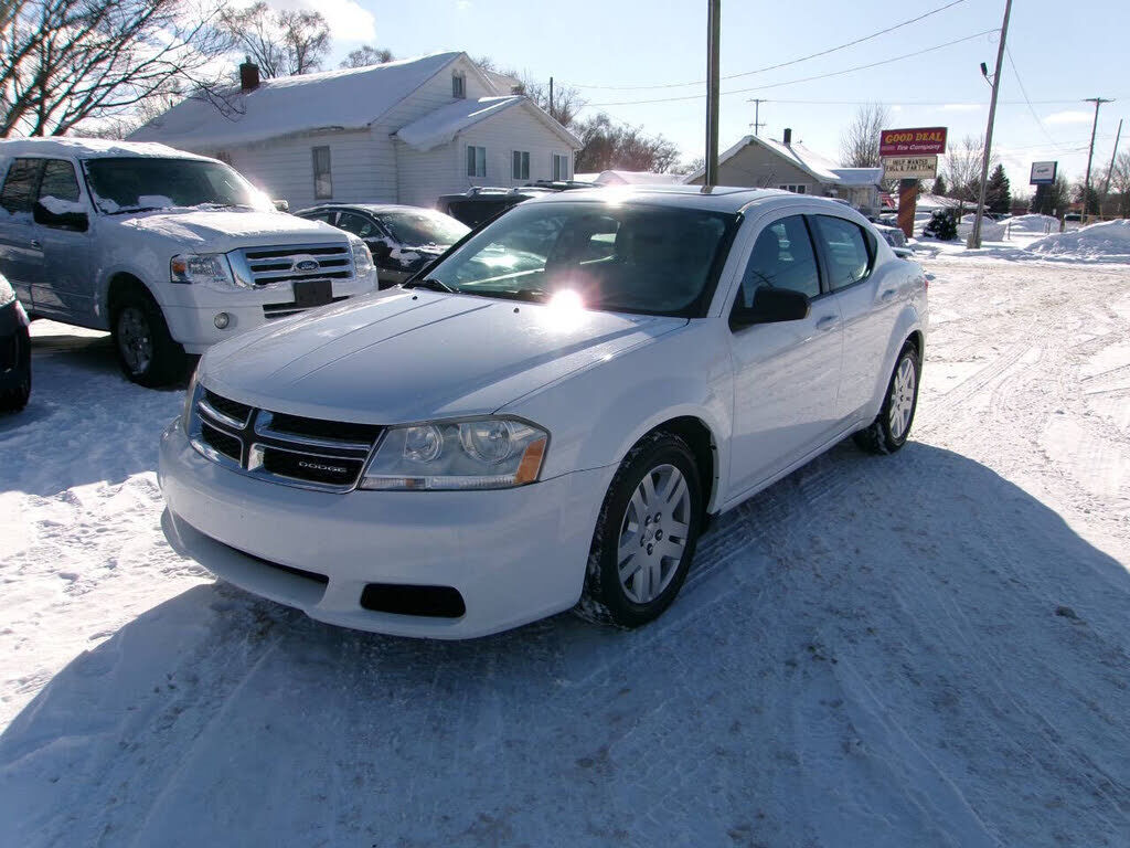 2011 DODGE Avenger