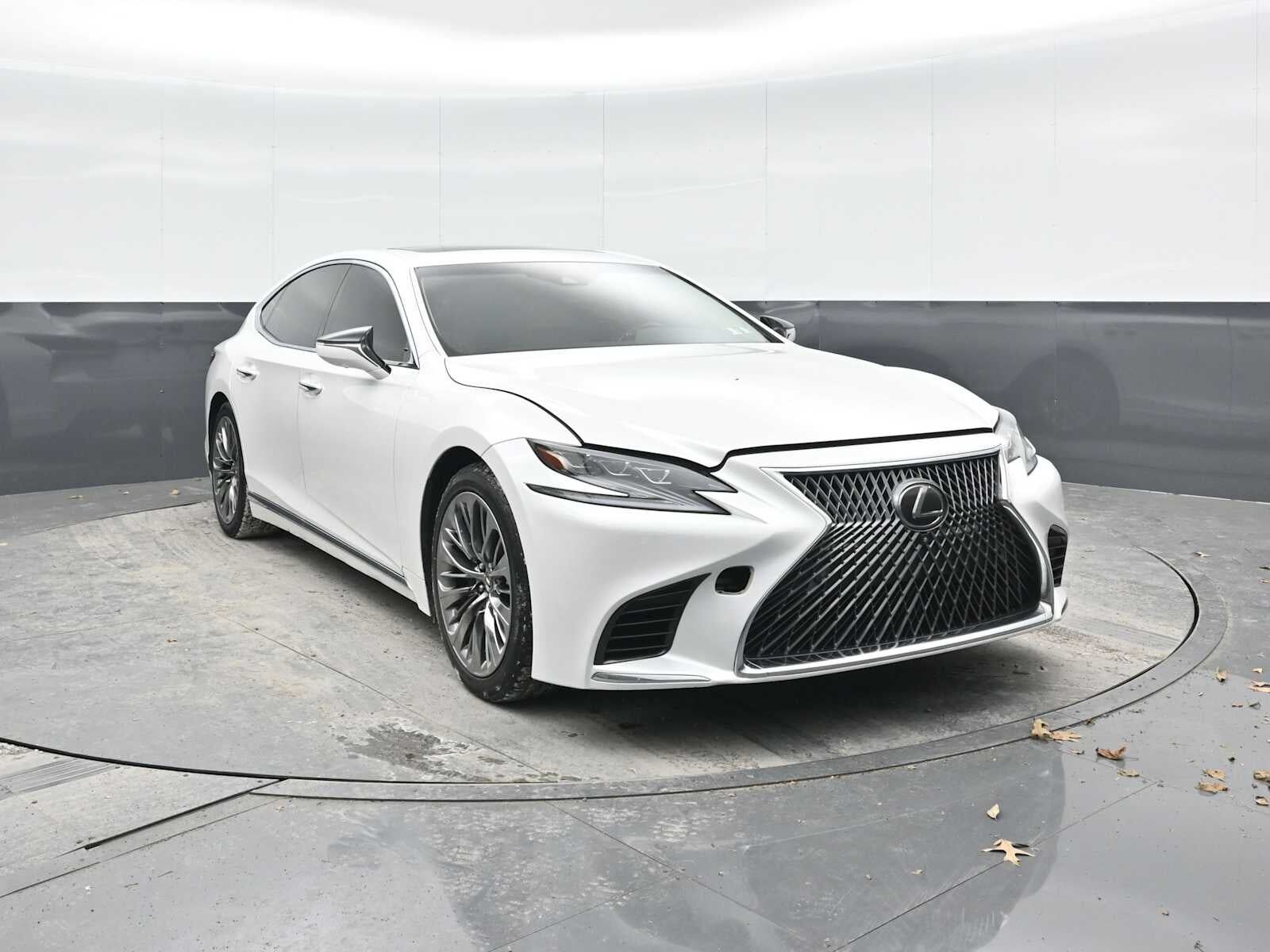 2019 LEXUS LS