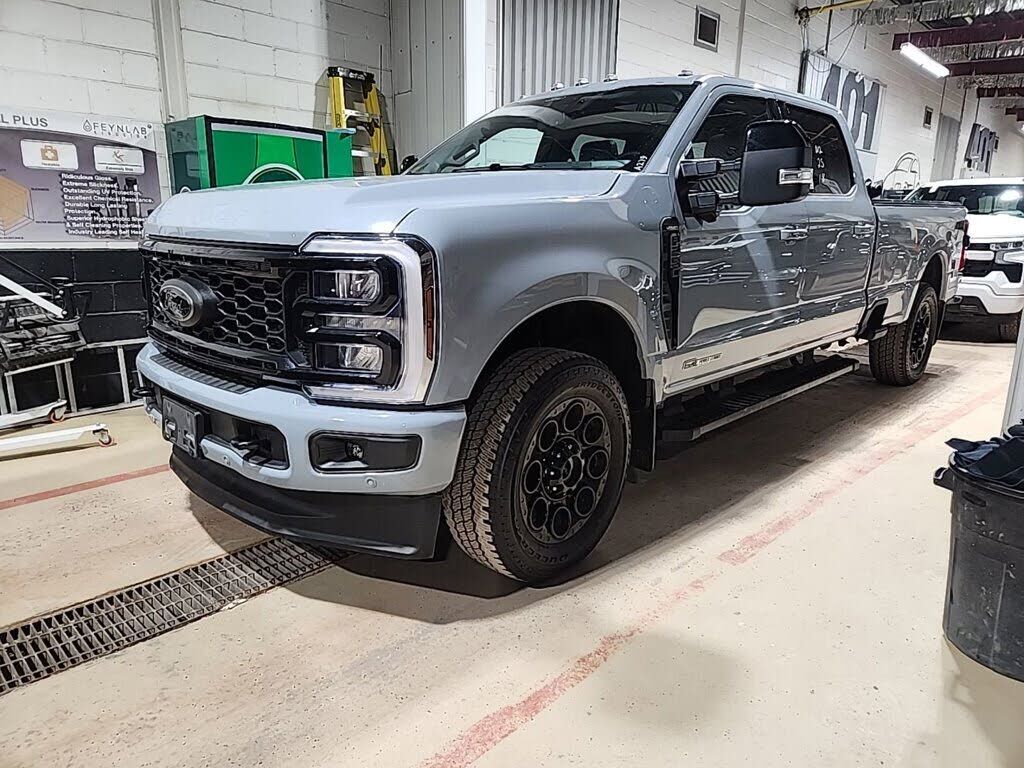 2025 FORD F-250