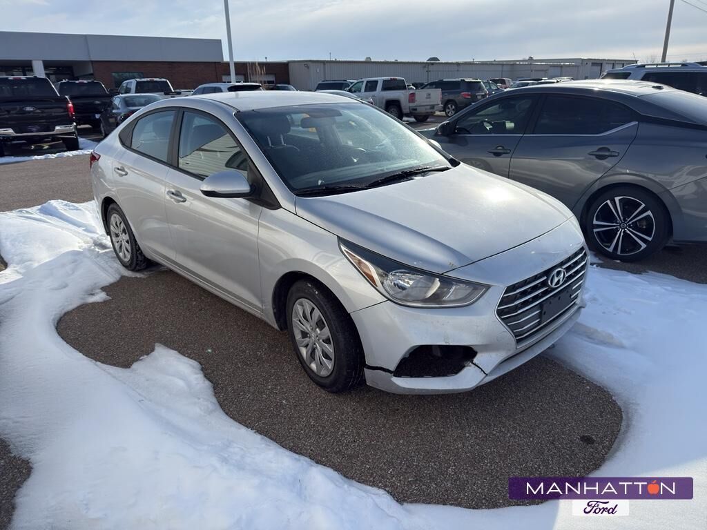 2021 HYUNDAI Accent