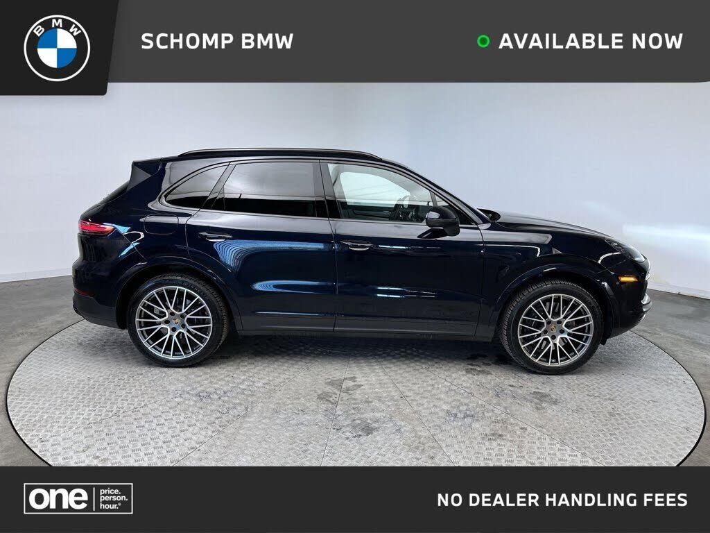 2023 PORSCHE Cayenne