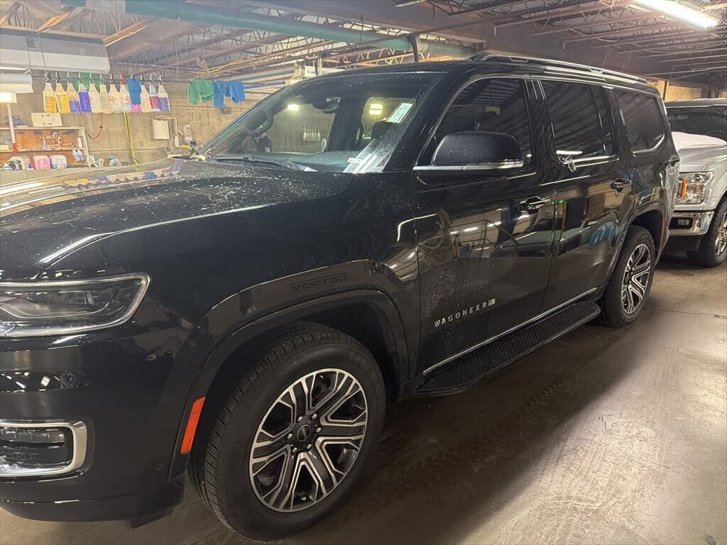 2025 JEEP Wagoneer
