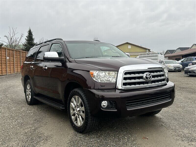 2015 TOYOTA Sequoia